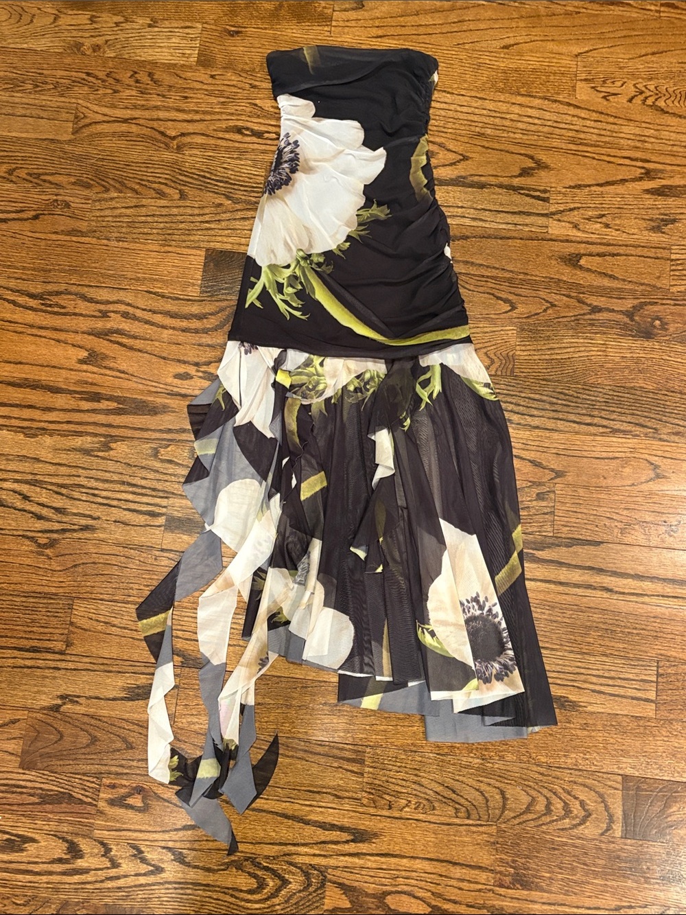 Zara flowy Black Floral Print dress size small